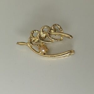 Vintage Wishbone Heart Trio Simualated Pearl